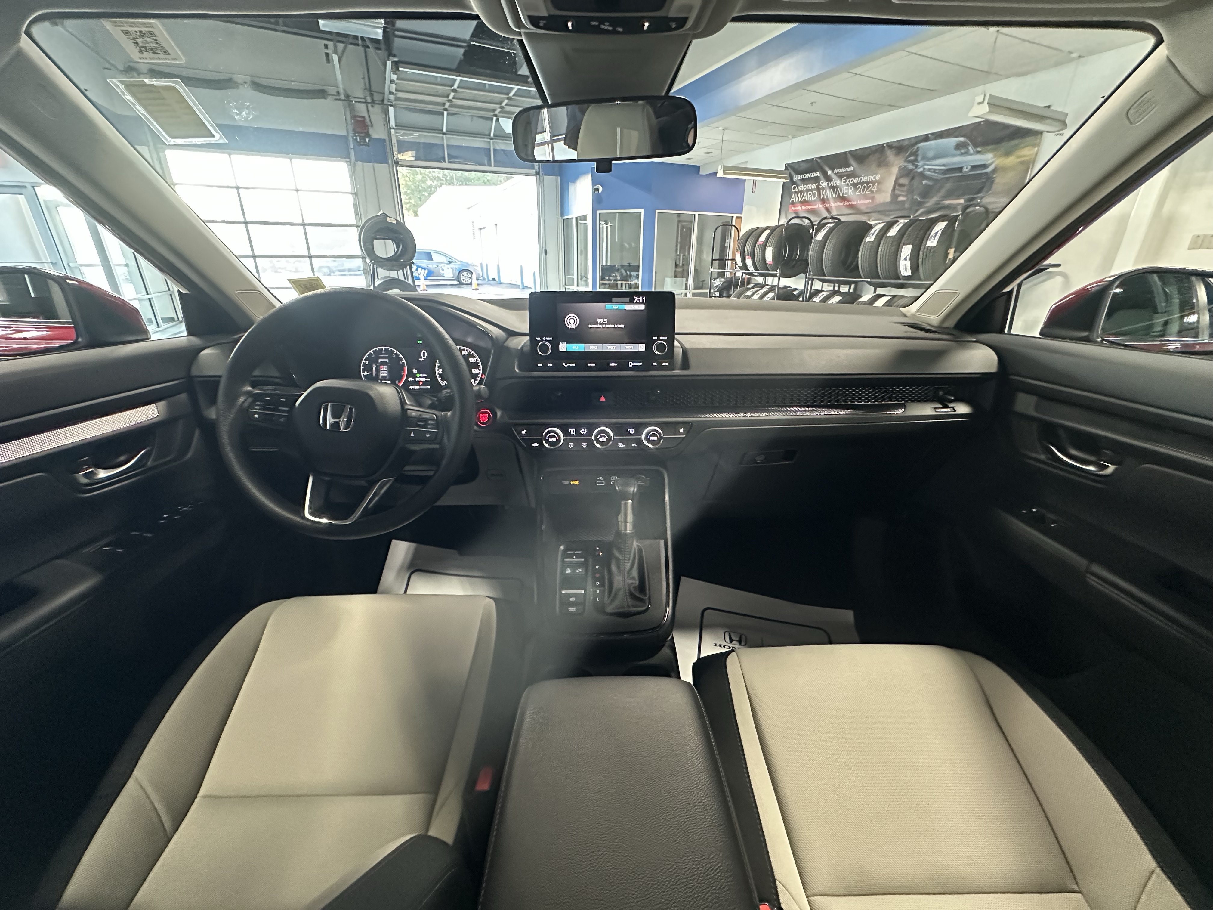 Used 2025 Honda CR-V EX image 2