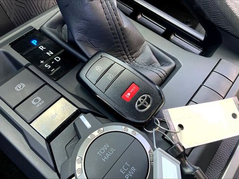 Used 2024 Toyota Tacoma SR5 image 14