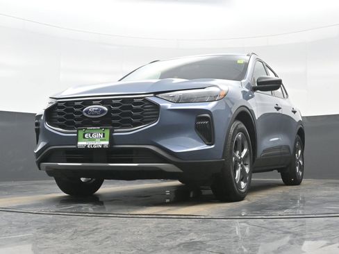 Used 2025 Ford Escape ST-Line image 26