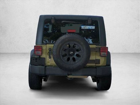Used 2013 Jeep Wrangler Unlimited Sport w/ Connectivity Group AWD/4WD image 6