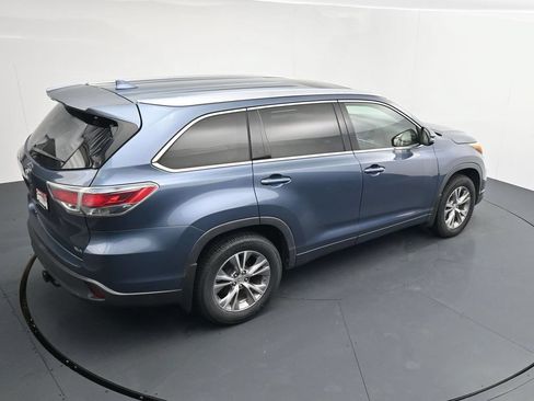 Used 2015 Toyota Highlander XLE FWD image 33