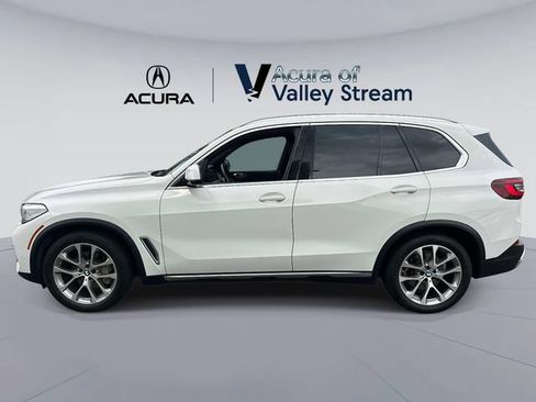 Used 2021 BMW X5 xDrive40i w/ Convenience Package AWD/4WD image 9