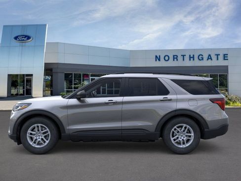 New 2026 Ford Explorer Active image 4