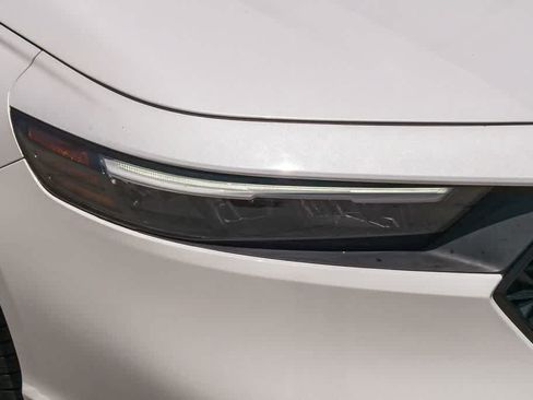 Used 2023 Honda Accord LX image 4