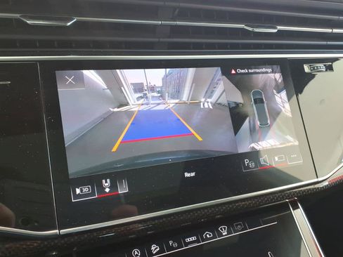 Used 2023 Audi SQ7 Prestige w/ Prestige Package AWD/4WD image 10