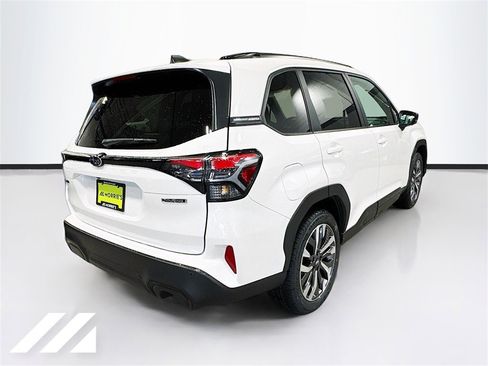 New 2026 Subaru Forester Touring image 5