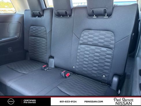 Certified 2025 Nissan Pathfinder SV w/ SV Premium Package image 32