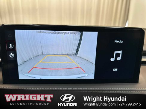 Certified 2025 Genesis G70 2.5T image 26