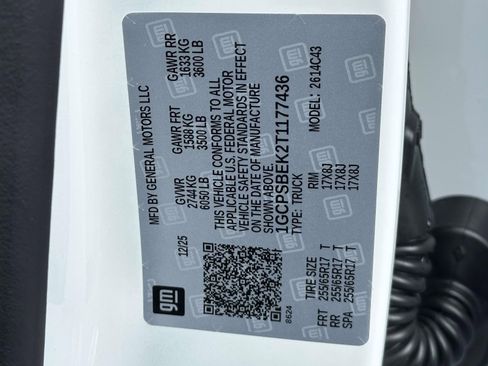 New 2026 Chevrolet Colorado W/T image 28