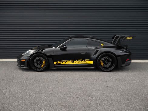 Used 2023 Porsche 911 GT3 RS RWD image 2