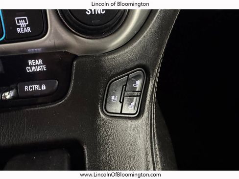 Used 2018 GMC Yukon SLT AWD/4WD image 74