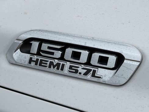 Used 2019 RAM 1500 Limited AWD/4WD image 11