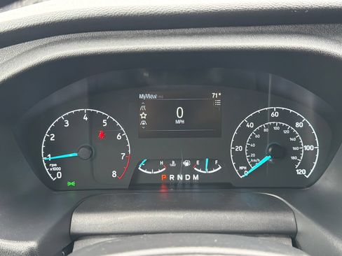 Used 2024 Ford Transit 250 148 Medium Roof RWD image 25