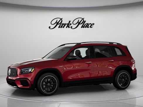 New 2026 Mercedes-Benz GLB 35 AMG 4MATIC image 3