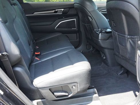 Used 2023 Kia Telluride LX AWD/4WD image 26