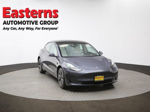 Used 2023 Tesla Model 3 Standard Range image 48