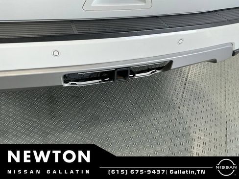 Used 2021 Ford Expedition XLT AWD/4WD image 12