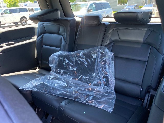 New 2026 Lincoln Navigator Reserve w/ Jet Appearance Package AWD/4WD image 7