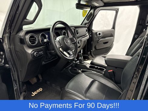 Used 2021 Jeep Wrangler Unlimited Sahara w/ Uconnect 4C Nav & Sound Group image 12