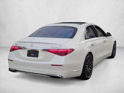 Used 2022 Mercedes-Benz S 500 4MATIC image 5