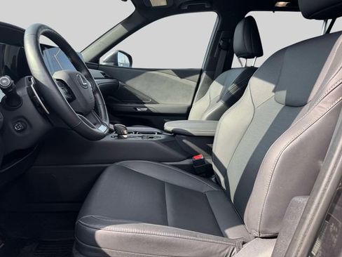 Used 2025 Lexus TX 350 AWD w/ Technology Package image 21