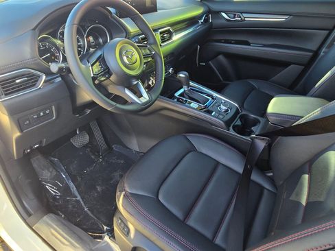 New 2025 MAZDA CX-5 Carbon Edition image 16