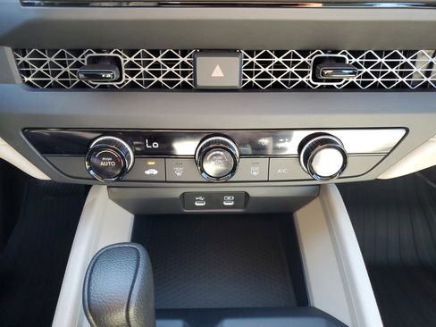 New 2025 Honda Accord LX image 15