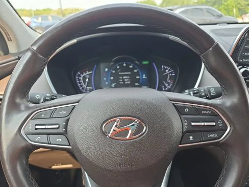Used 2020 Hyundai Santa Fe Limited FWD image 17