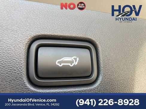 Certified 2024 Hyundai Tucson SEL w/ Convenience Package FWD image 32