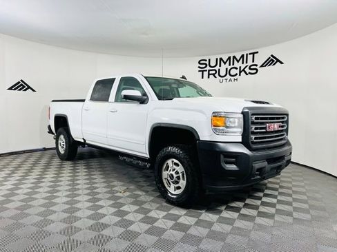 Used 2019 GMC Sierra 2500 SLE image 1