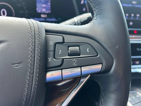 Used 2024 Cadillac Escalade Sport Platinum w/ LPO, ONYX Package AWD/4WD image 30