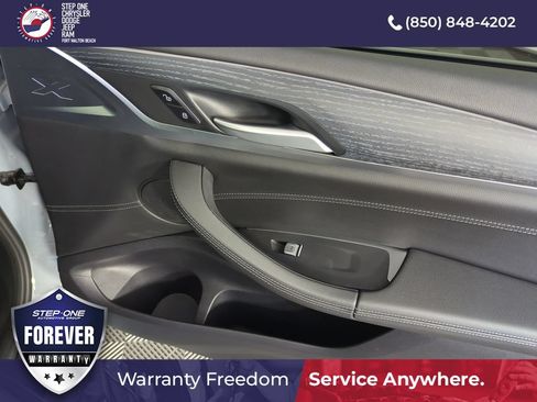 Used 2024 BMW X3 sDrive30i w/ Premium Package RWD image 34