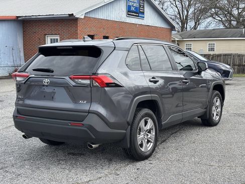 Used 2025 Toyota RAV4 XLE w/ Convenience Package image 7
