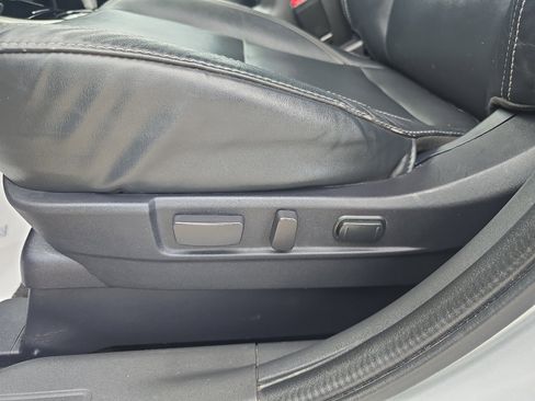 Used 2020 Mitsubishi Outlander SEL image 18