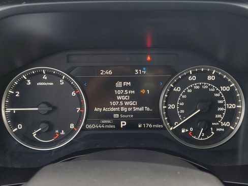 Used 2023 Mitsubishi Outlander SE image 17