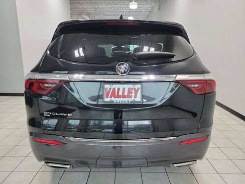 Used 2023 Buick Enclave Essence w/ Experience Buick Package AWD/4WD image 11