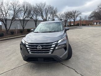 Used 2024 Nissan Rogue SV video 2