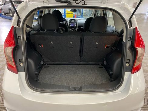 Used 2018 Nissan Versa Note SV image 9