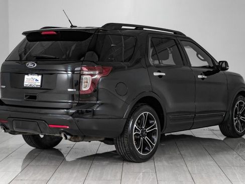 Used 2014 Ford Explorer Sport w/ Equipment Group 401A image 6