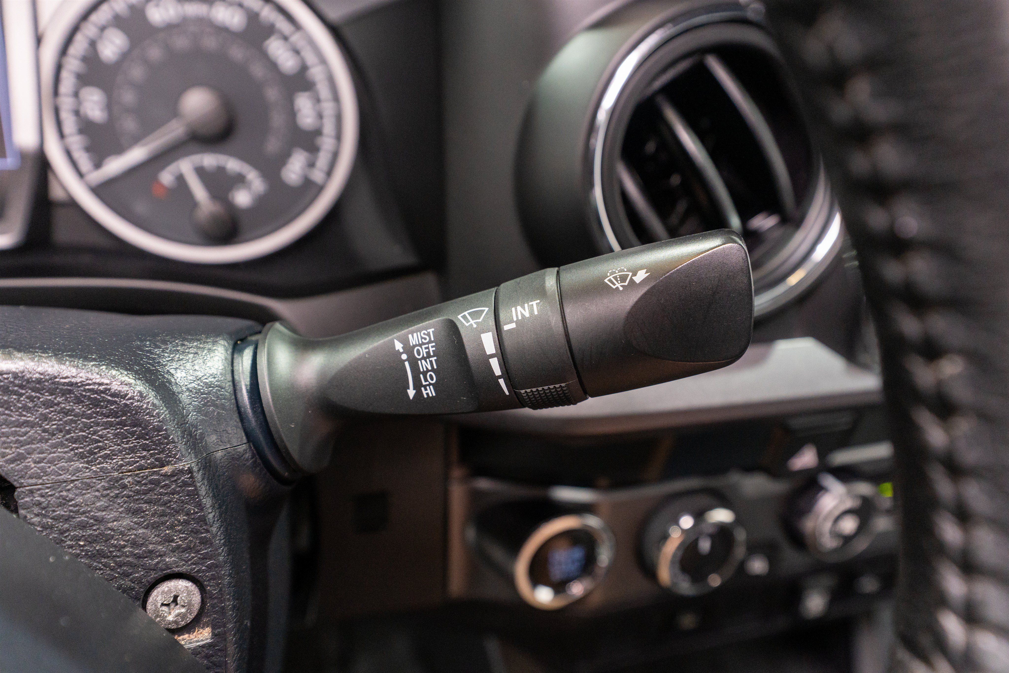 Used 2020 Toyota Tacoma TRD Off-Road AWD/4WD image 29