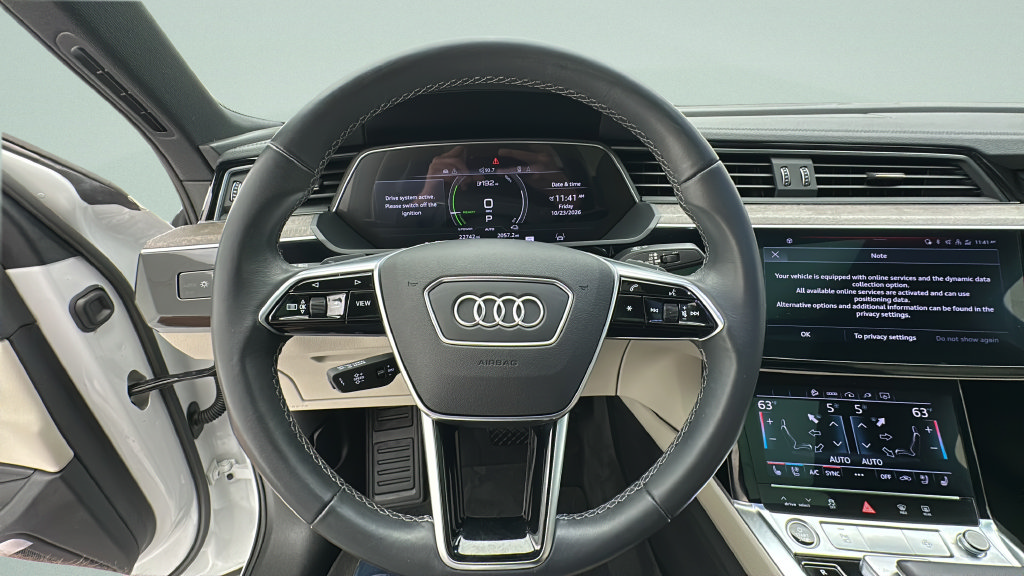 Used 2024 Audi Q8 e-tron Premium Plus AWD/4WD image 16