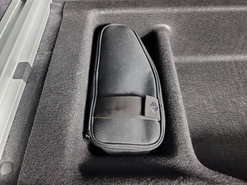 Used 2022 Rivian R1S Launch Edition AWD/4WD image 34