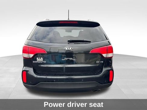 Used 2015 Kia Sorento EX AWD/4WD image 4