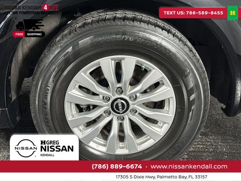 Used 2021 Nissan Armada SV image 14
