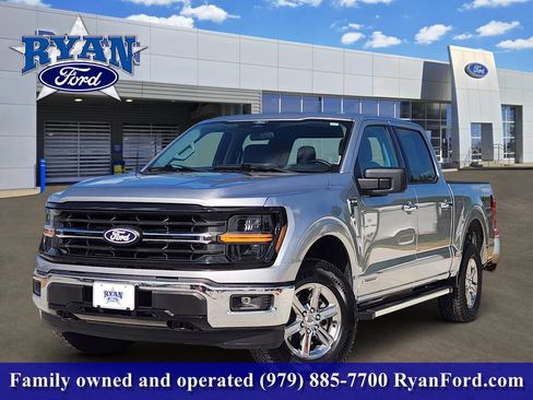 Certified 2025 Ford F150 XLT w/ Equipment Group 301A Standard AWD/4WD image 1