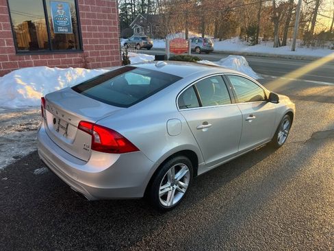 Used 2015 Volvo S60 T5 Platinum image 5