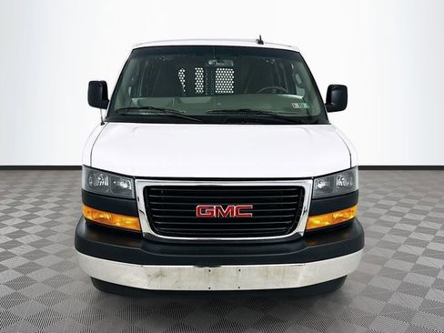 Used 2024 GMC Savana 2500 w/ Driver Convenience Package image 2