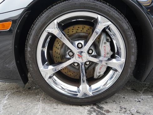 Used 2011 Chevrolet Corvette Grand Sport w/ Preferred Equipment Group image 17