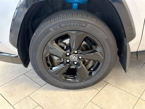 Used 2019 Toyota RAV4 XSE image 14