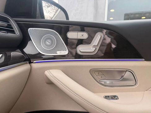 Used 2020 Mercedes-Benz GLE 350 4MATIC w/ 3rd Row Seat Package image 28